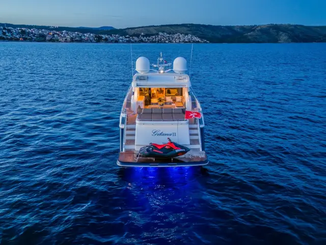 GITANA II | Princess V78  — 10 / 30