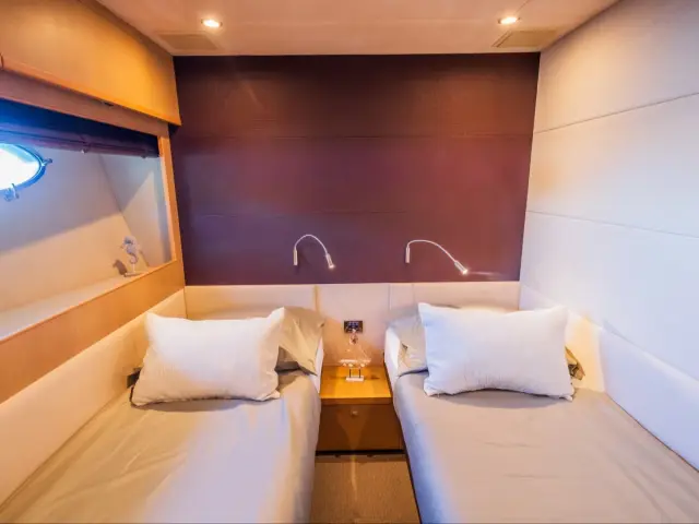 GITANA II | Princess V78  — 27 / 30