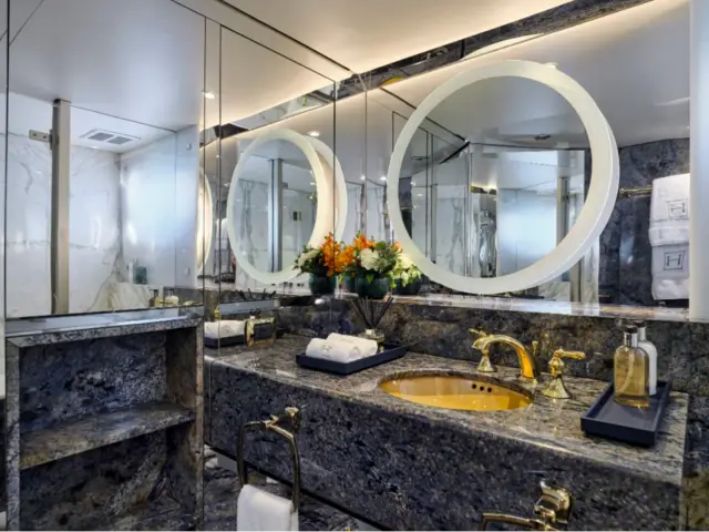 HIGHLANDER | Feadship 164 — 49 / 58