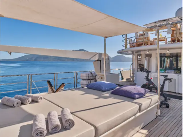 HIGHLANDER | Feadship 164 — 17 / 58