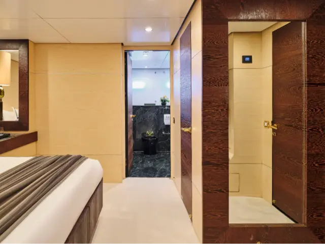 HIGHLANDER | Feadship 164 — 42 / 58