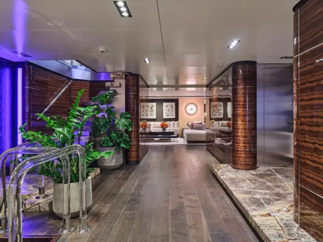 HIGHLANDER | Feadship 164 — 26 / 58