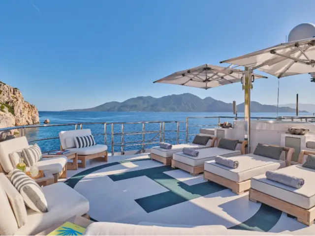 HIGHLANDER | Feadship 164 — 11 / 58