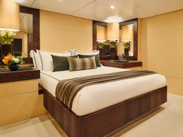 HIGHLANDER | Feadship 164 — 41 / 58