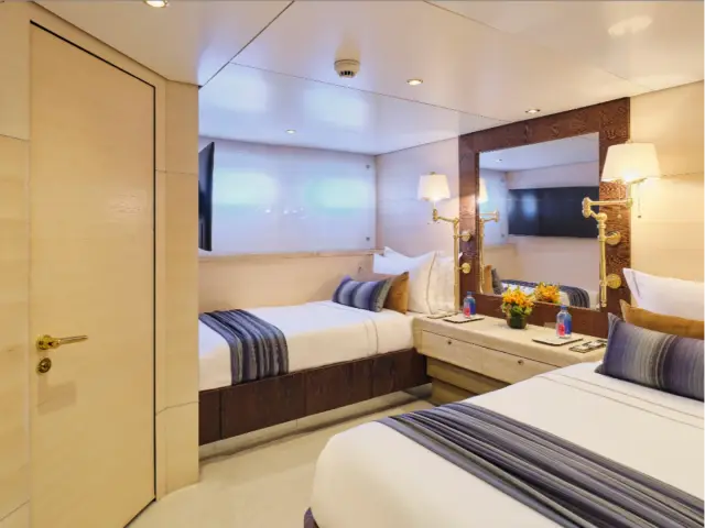 HIGHLANDER | Feadship 164 — 50 / 58