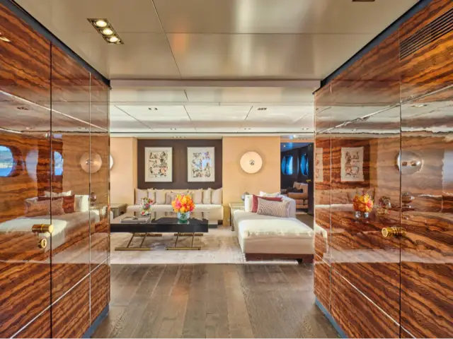 HIGHLANDER | Feadship 164 — 27 / 58
