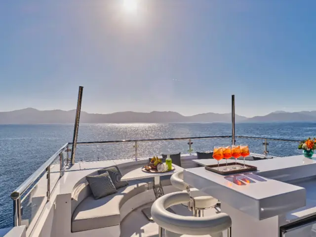 HIGHLANDER | Feadship 164 — 16 / 58