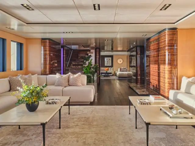 HIGHLANDER | Feadship 164 — 22 / 58