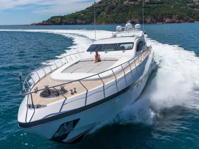 MY Lady B I Mangusta 108  — 12 / 35