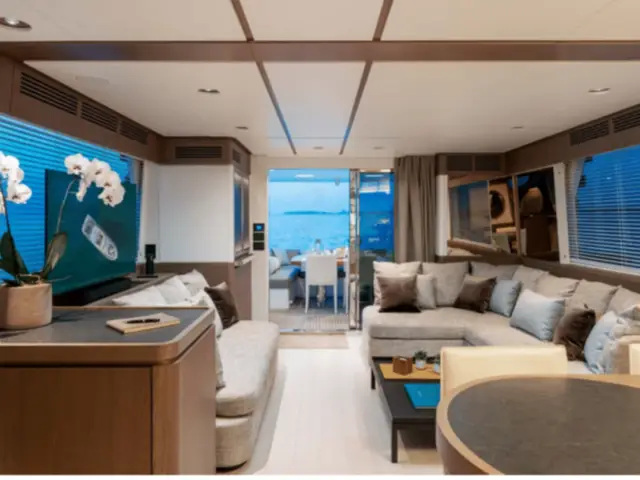 SOUL | Azimut Magellano 66  — 23 / 42