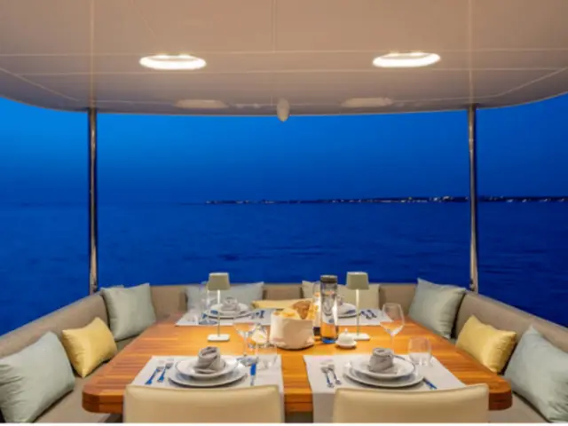 SOUL | Azimut Magellano 66  — 11 / 42