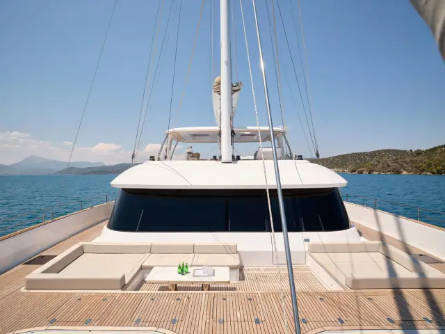 GENNY | Sunreef 80  — 41 / 94