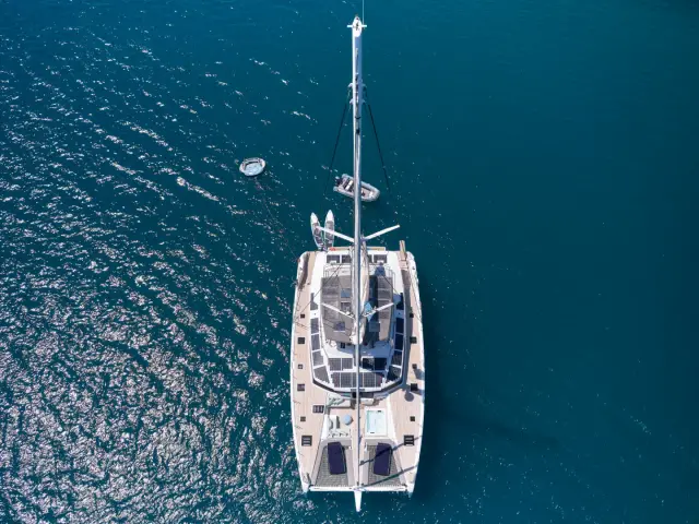 KIMATA | Fountaine Pajot 67 — 6 / 59