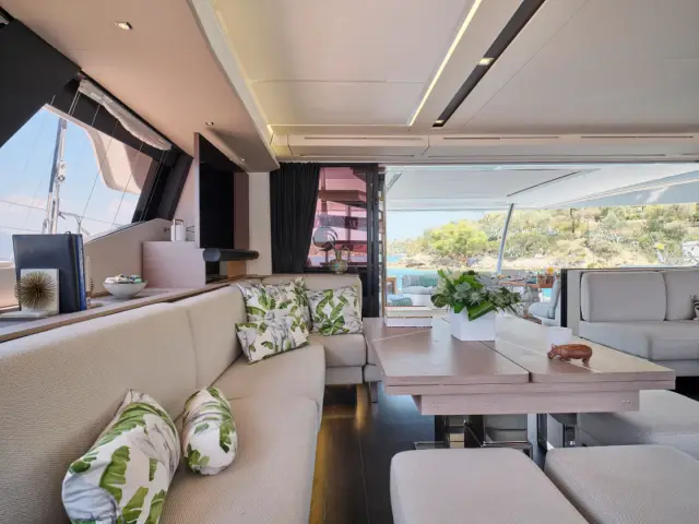KIMATA | Fountaine Pajot 67 — 30 / 59