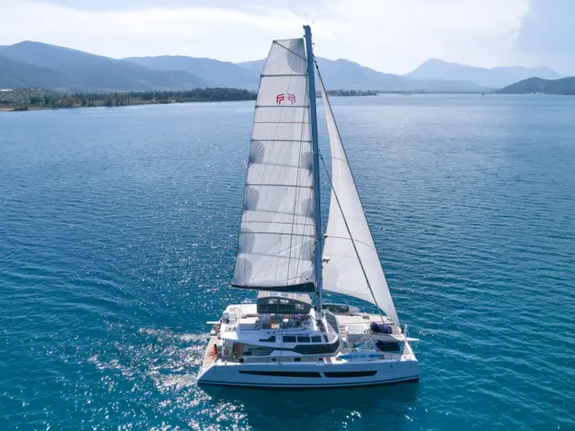 KIMATA | Fountaine Pajot 67 — 4 / 59