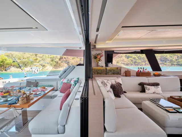 KIMATA | Fountaine Pajot 67 — 25 / 59