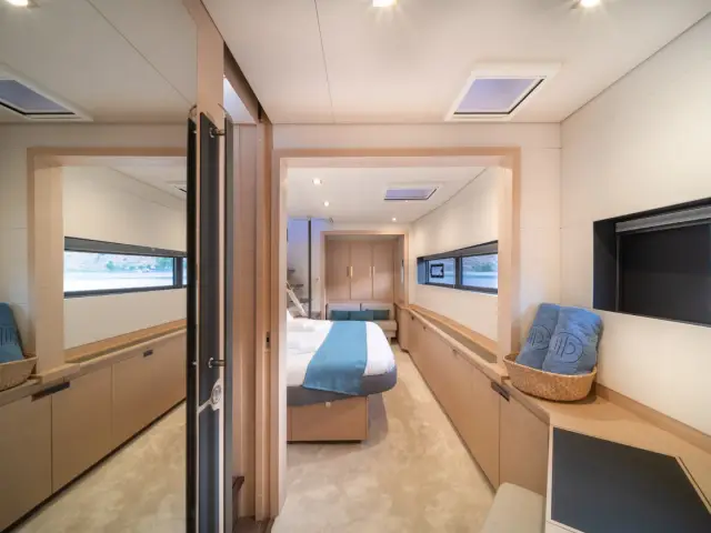 AETHER | Fountaine Pajot 67 — 14 / 20