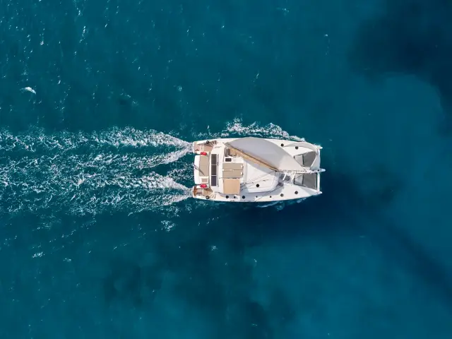 WORLDS END | Fountaine Pajot 65  — 7 / 26