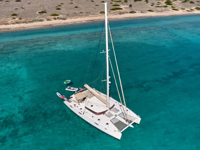 WORLDS END | Fountaine Pajot 65  — 5 / 26