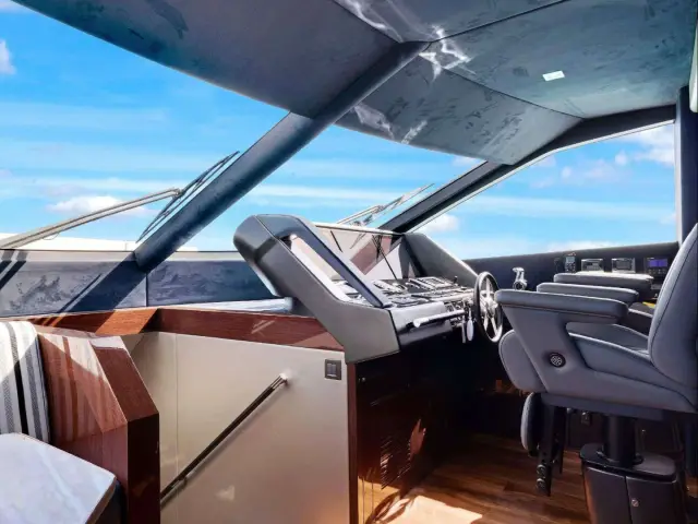 SYNERGY | Sunseeker 86 — 14 / 30