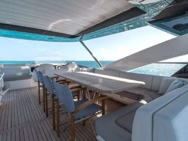 SYNERGY | Sunseeker 86 — 13 / 30
