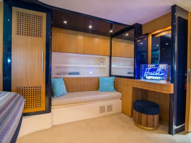 ANTAMAR II | Riva 70 — 25 / 29