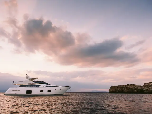 D&D | Ferretti 80  — 3 / 25