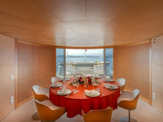 LUISA | Heesen 47M — 46 / 82