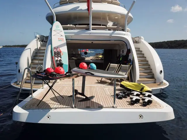 LUISA | Heesen 47M — 17 / 82