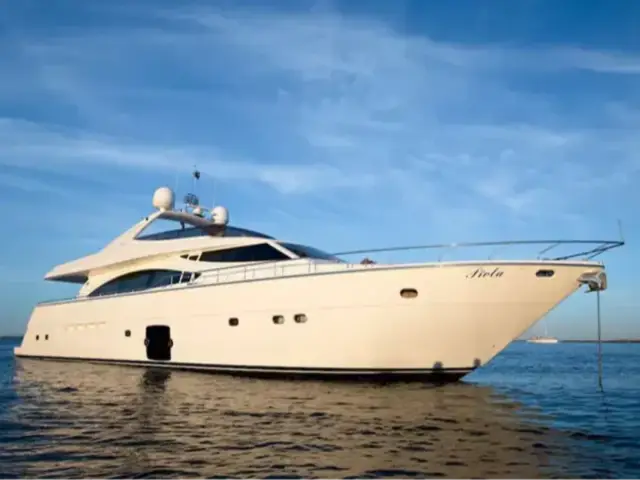 PIOLA | Ferretti 83  — 1 / 28