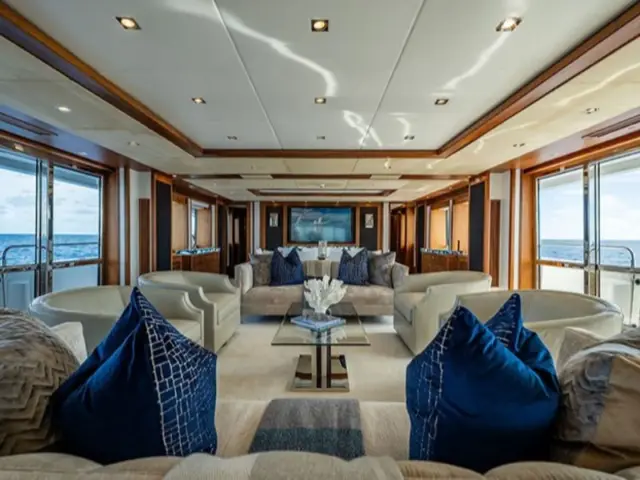 ABOUT TIME | Sunseeker 131 — 13 / 24