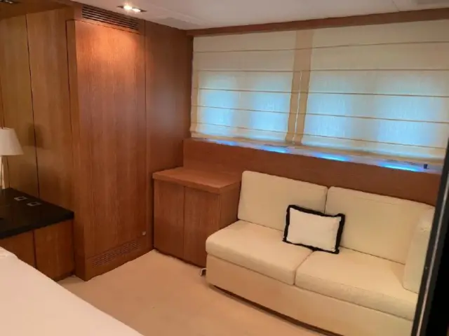 SMILE | Mangusta 92  — 33 / 44