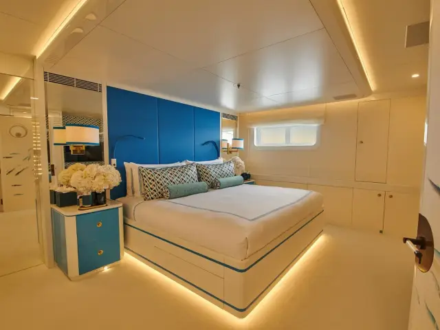 CORAL OCEAN | Lürssen 73m — 69 / 72