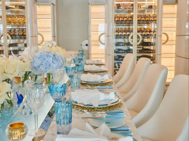 CORAL OCEAN | Lürssen 73m — 53 / 72
