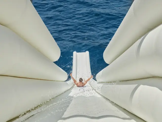CORAL OCEAN | Lürssen 73m — 24 / 72