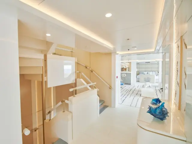CORAL OCEAN | Lürssen 73m — 46 / 72