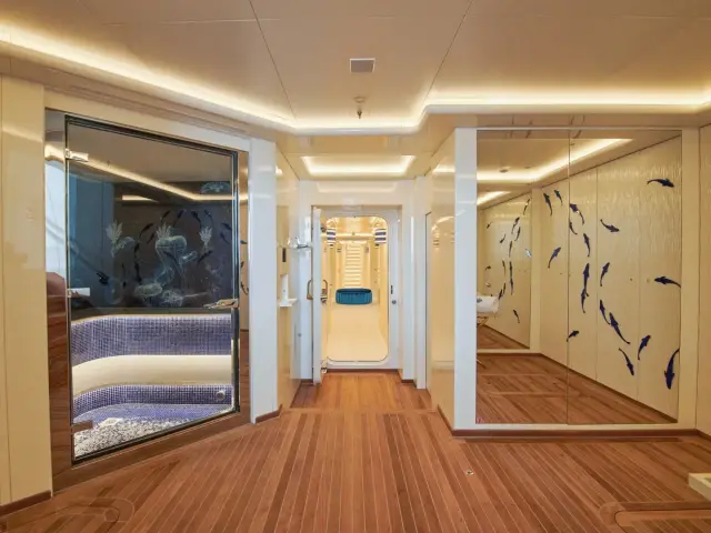 CORAL OCEAN | Lürssen 73m — 72 / 72