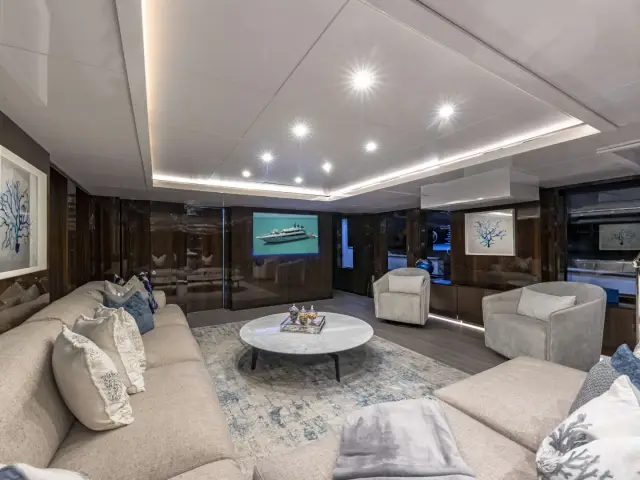 OCULUS | Oceanfast 128 — 13 / 22