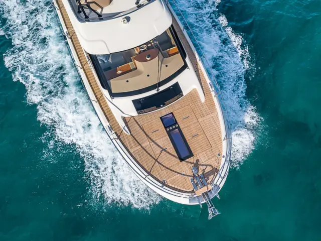 ÉLYSÉ | Monte Carlo 6 Fly — 60 / 110