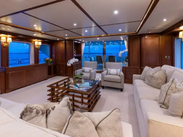 NAMASTE | Benetti 121 — 30 / 57