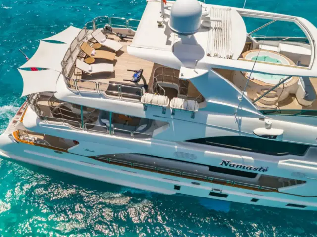 NAMASTE | Benetti 121 — 17 / 57