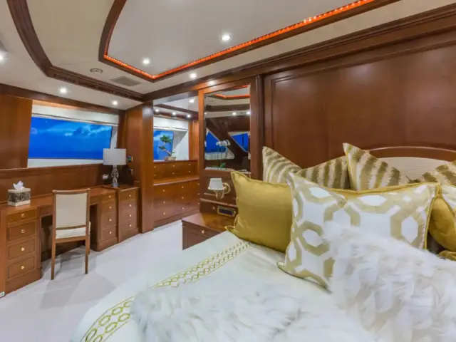 NAMASTE | Benetti 121 — 57 / 57