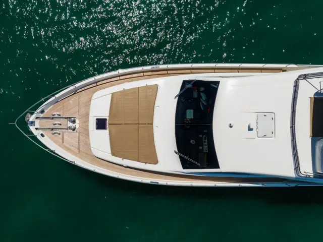 DESTINY | Ferretti 780 Fly — 10 / 38