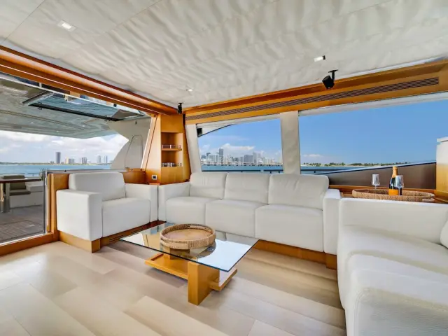 DESTINY | Ferretti 780 Fly — 23 / 38