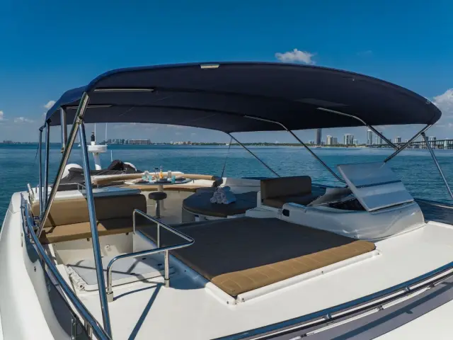 DESTINY | Ferretti 780 Fly — 21 / 38