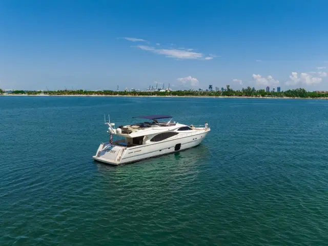 DESTINY | Ferretti 780 Fly — 7 / 38
