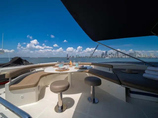 DESTINY | Ferretti 780 Fly — 31 / 38