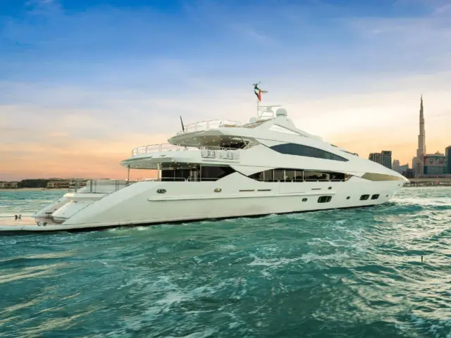 LUCIEN | Sunseeker 131 — 2 / 19
