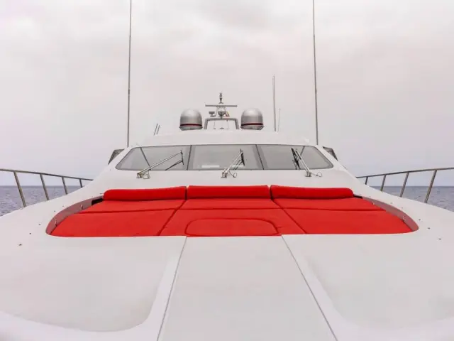 LA DIGUE | Mangusta 92 — 8 / 28