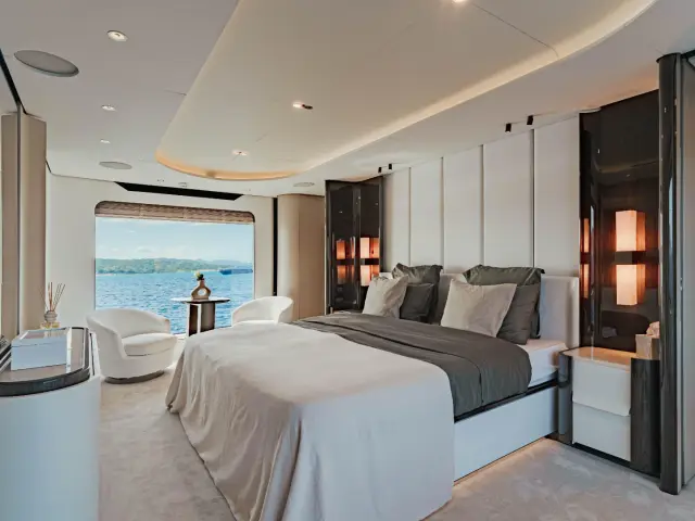 NEMESIS | Azimut 32 Metri — 14 / 101